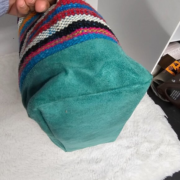 Sumac Qhantaty Green Serape Tapestry Faux Suede Boho Southwestern Tote - Picture 7 of 15